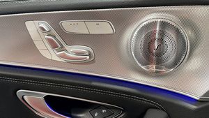Mercedes E300 bild 8