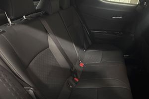 Toyota C-HR bild 13