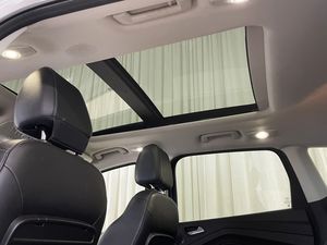 Ford Kuga bild 14