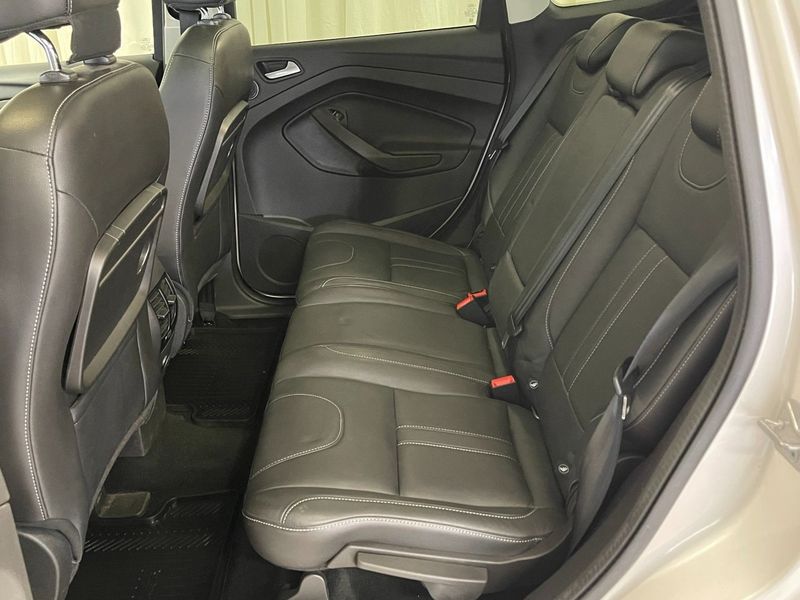 Ford Kuga bild 12