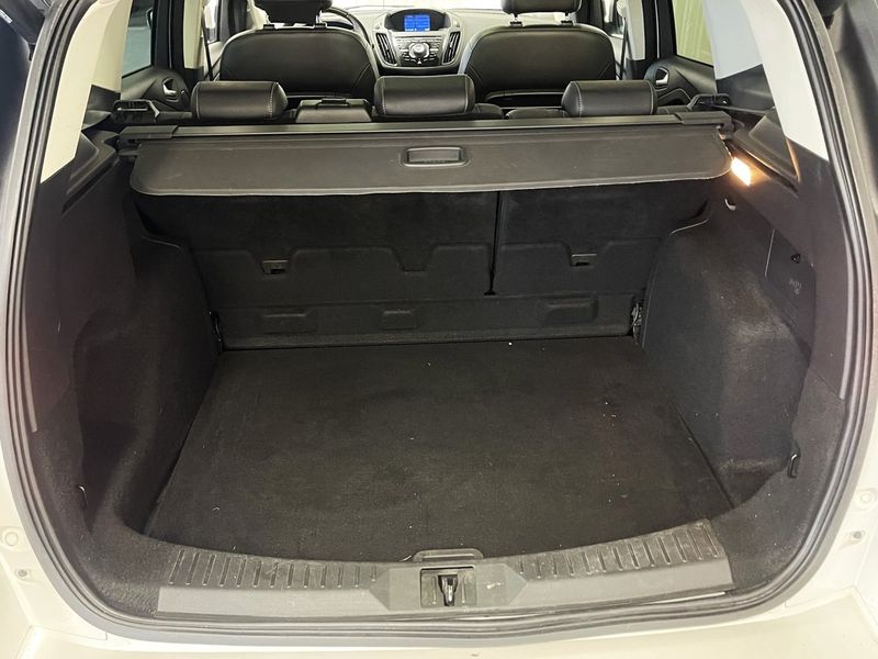 Ford Kuga bild 21