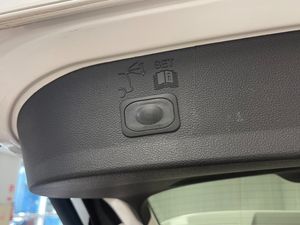 Ford Kuga bild 22