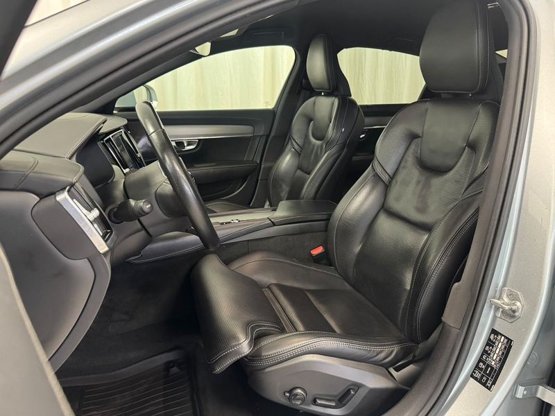 Volvo S90 bild 8