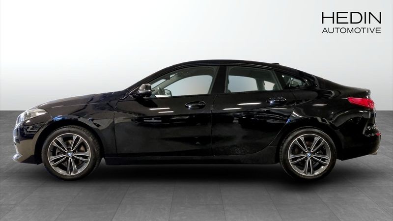 BMW 218 bild 6