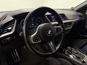 BMW 118 bild 8