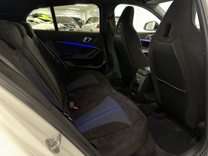 BMW 118 bild 13