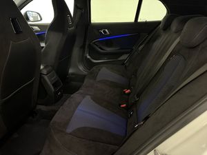BMW 118 bild 12