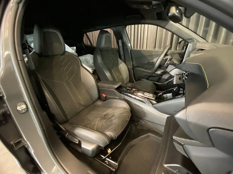 Peugeot 2008 bild 8
