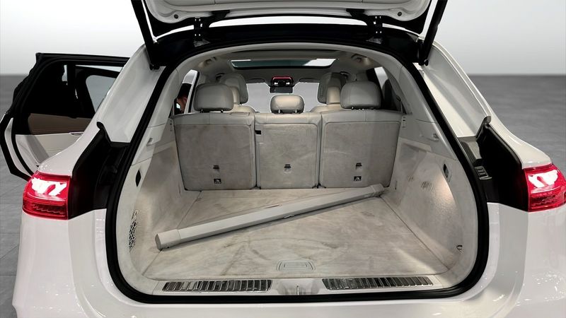 Mercedes EQS450 SUV bild 10