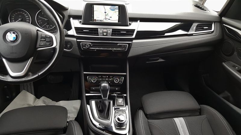 BMW 218 bild 14