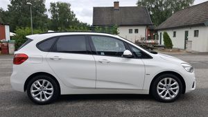 BMW 218 bild 8