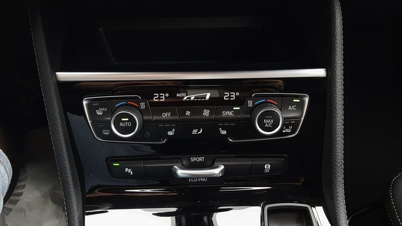 BMW 218 bild 19