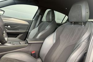 Peugeot 308 bild 8