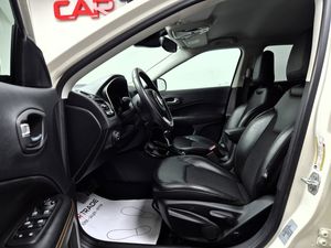Jeep Compass bild 15