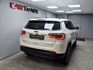 Jeep Compass bild 8