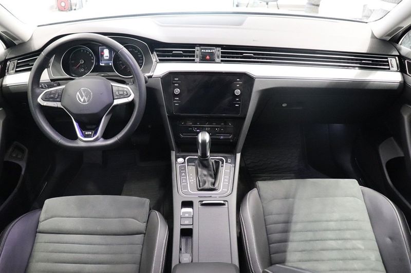 Volkswagen Passat bild 10