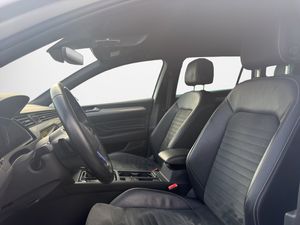 Volkswagen Passat bild 12