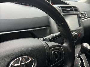 Toyota Verso bild 21