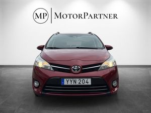 Toyota Verso bild 2