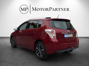 Toyota Verso bild 5