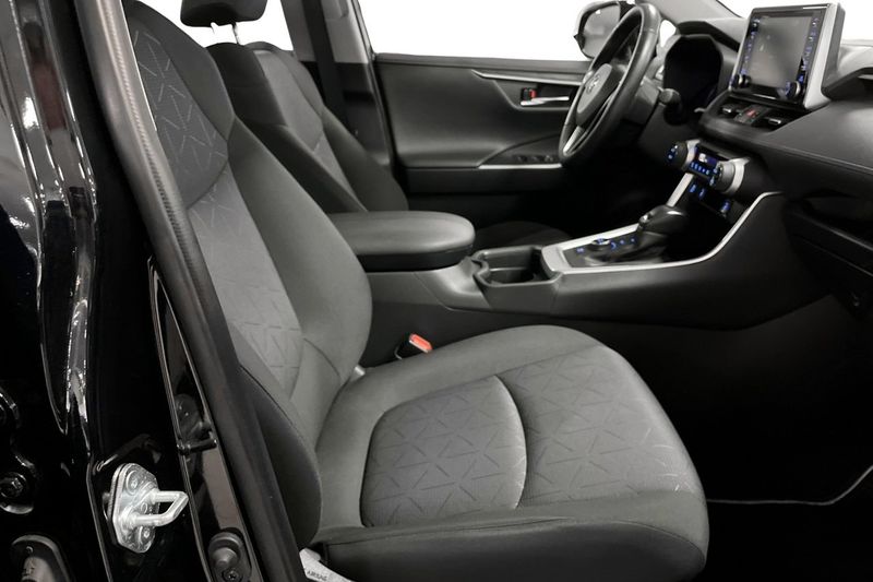Toyota RAV4 bild 14