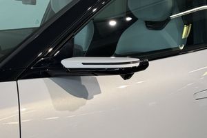 Mazda CX-6e bild 8