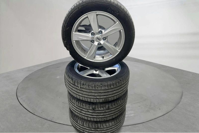 Volvo V40 bild 18