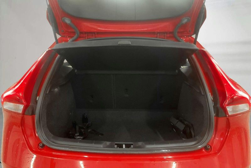 Volvo V40 bild 9