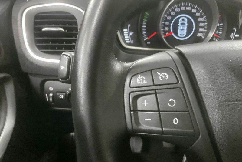 Volvo V40 bild 11