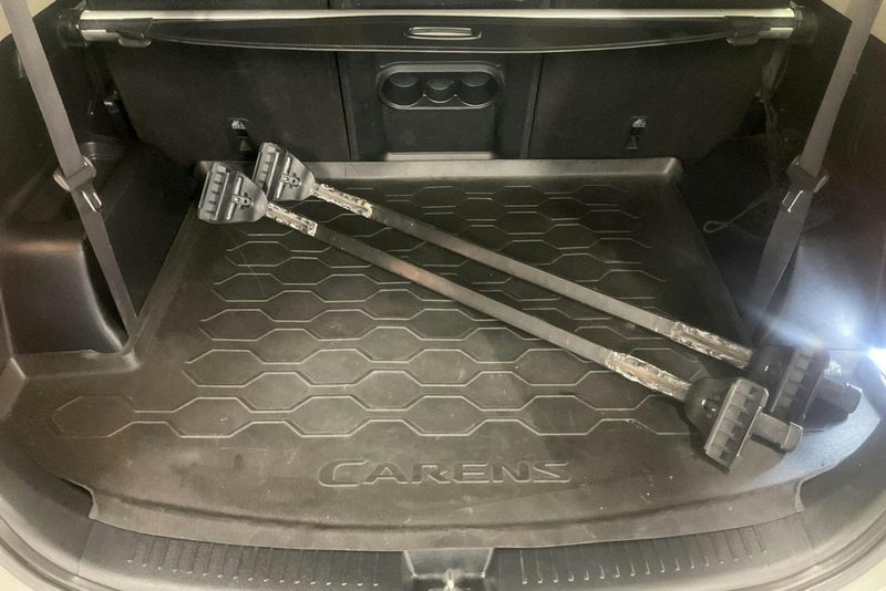 Kia Carens bild 18