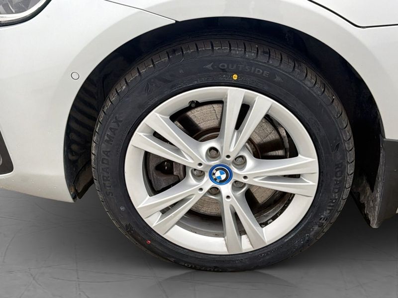 BMW 225 bild 30