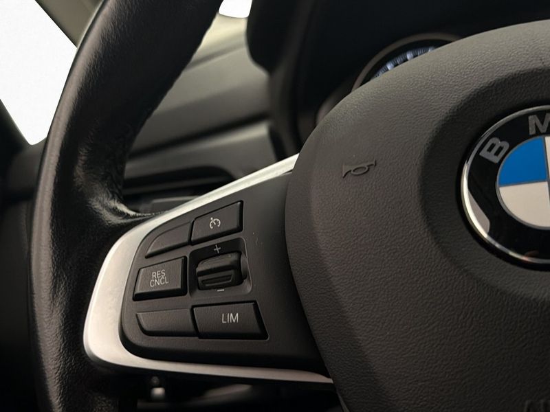 BMW 225 bild 11