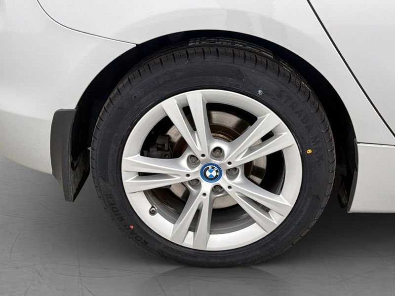 BMW 225 bild 28
