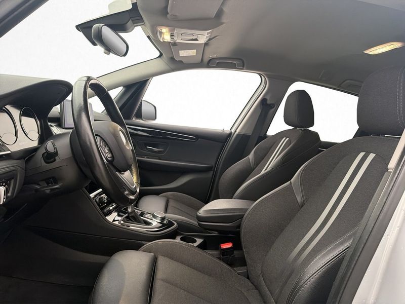 BMW 225 bild 10