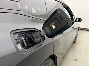 BMW iX bild 34