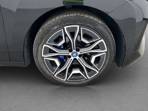BMW iX bild 38