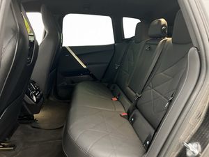 BMW iX bild 30