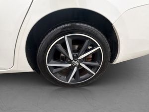 Toyota Auris bild 30