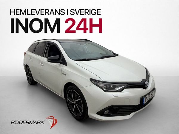 Toyota Auris e-CVT Kamera ISOFIX Förbrukning-0,40l/mil Navi - 2017