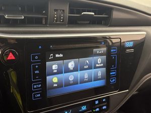 Toyota Auris bild 26