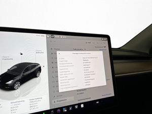 Tesla Model Y bild 22