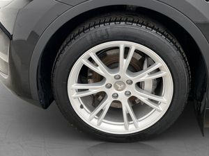 Tesla Model Y bild 31