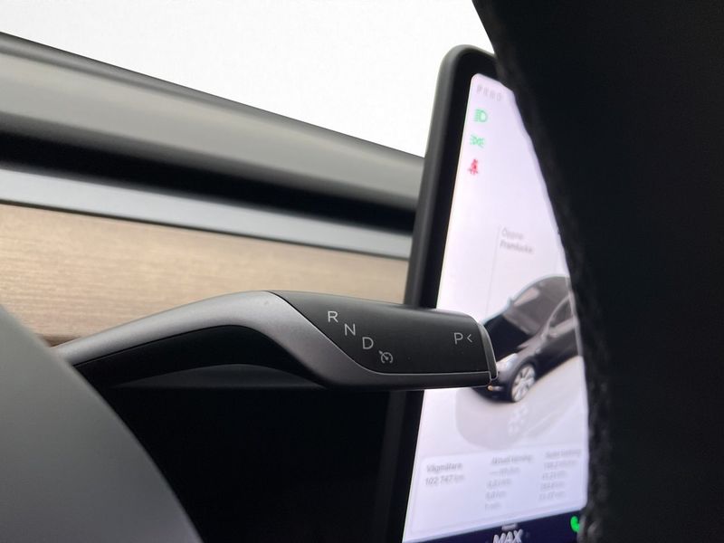Tesla Model Y bild 20