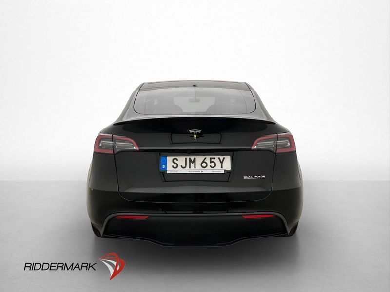 Tesla Model Y bild 8