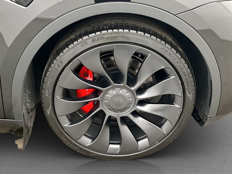 Tesla Model Y bild 32