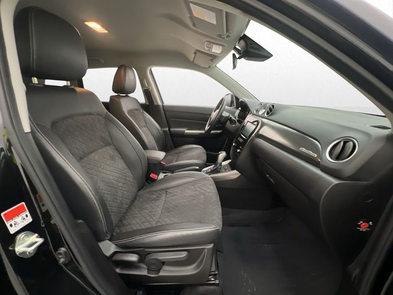 Suzuki Vitara bild 13