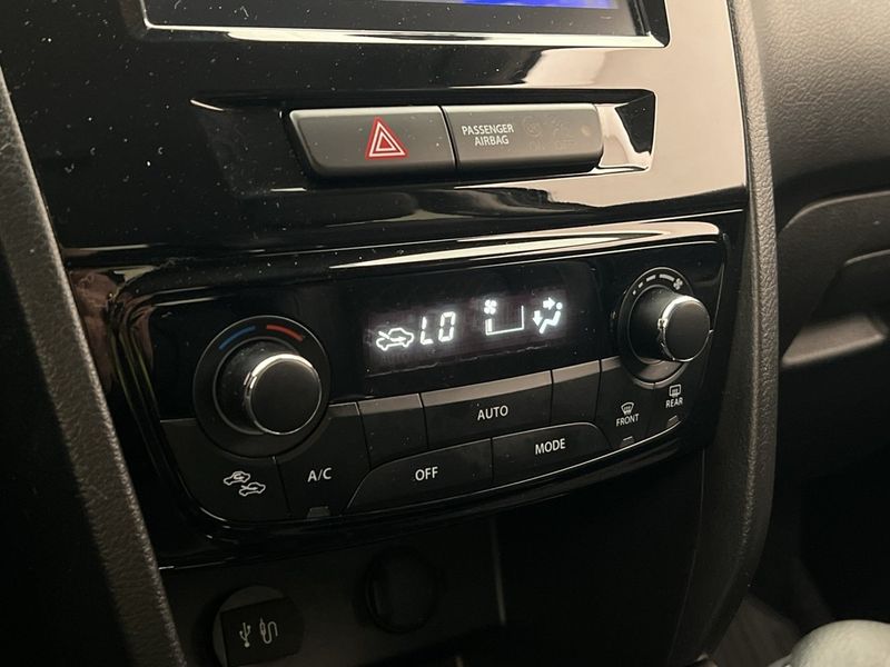 Suzuki Vitara bild 23