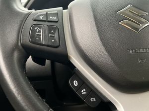 Suzuki Vitara bild 20