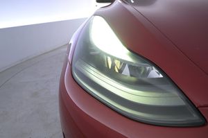 Tesla Model 3 bild 26