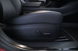 Tesla Model 3 bild 12